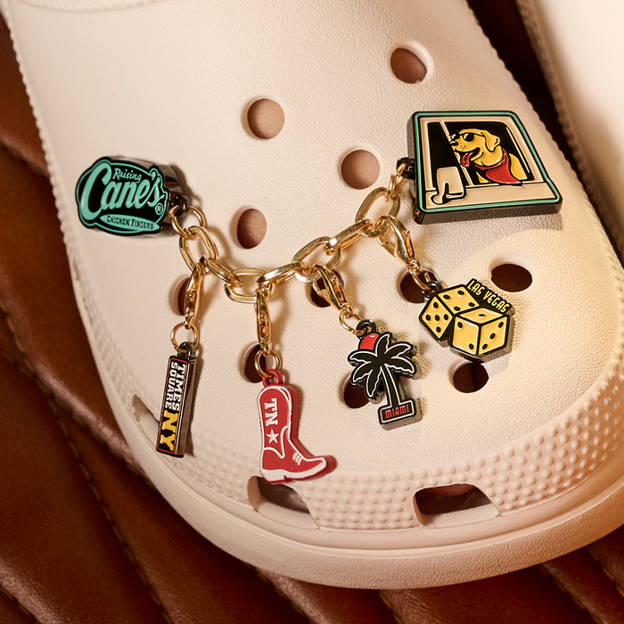 Cane's Road Trip Shoe Charm Chain